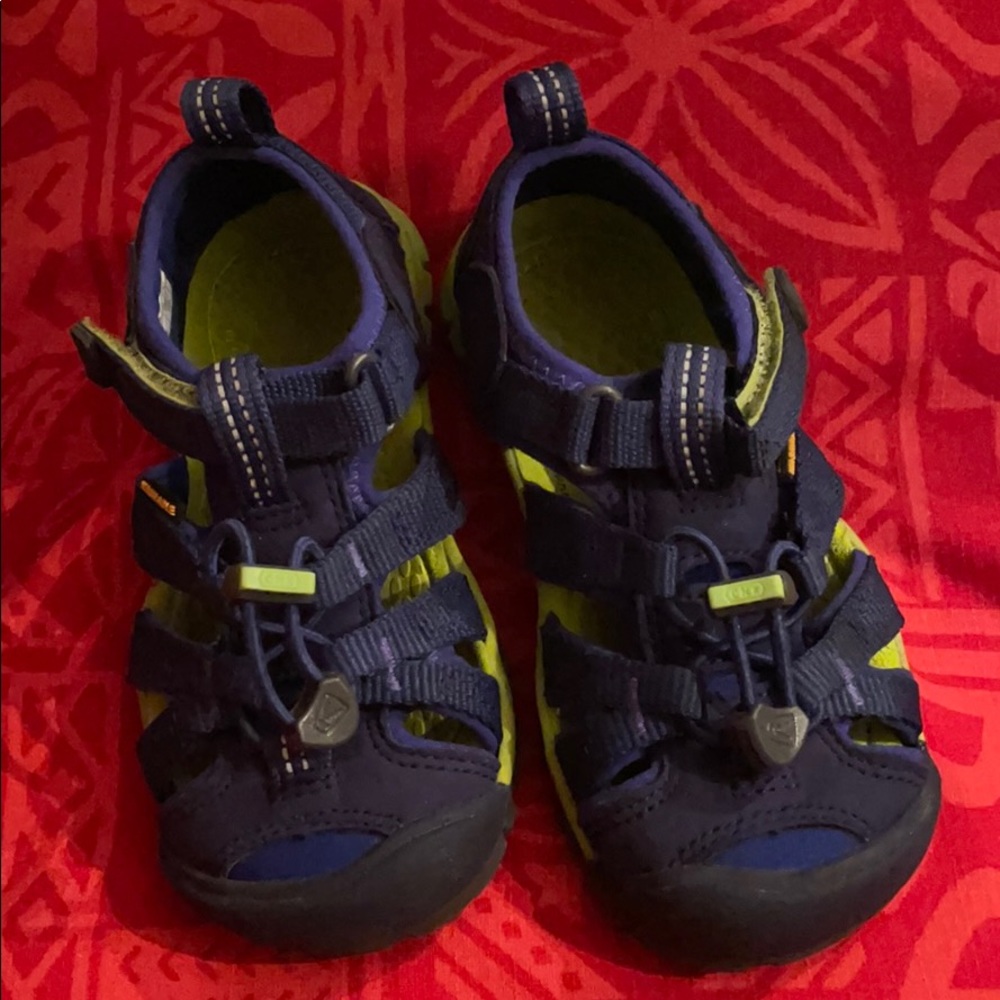 Keen Little Kids’ Seacamp Hybrid Sandals